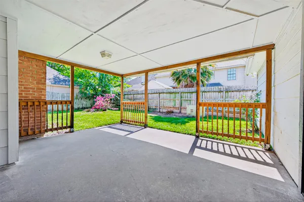 $210,000 | 17529 Ponderosa Pines Drive, Houston, TX 77090