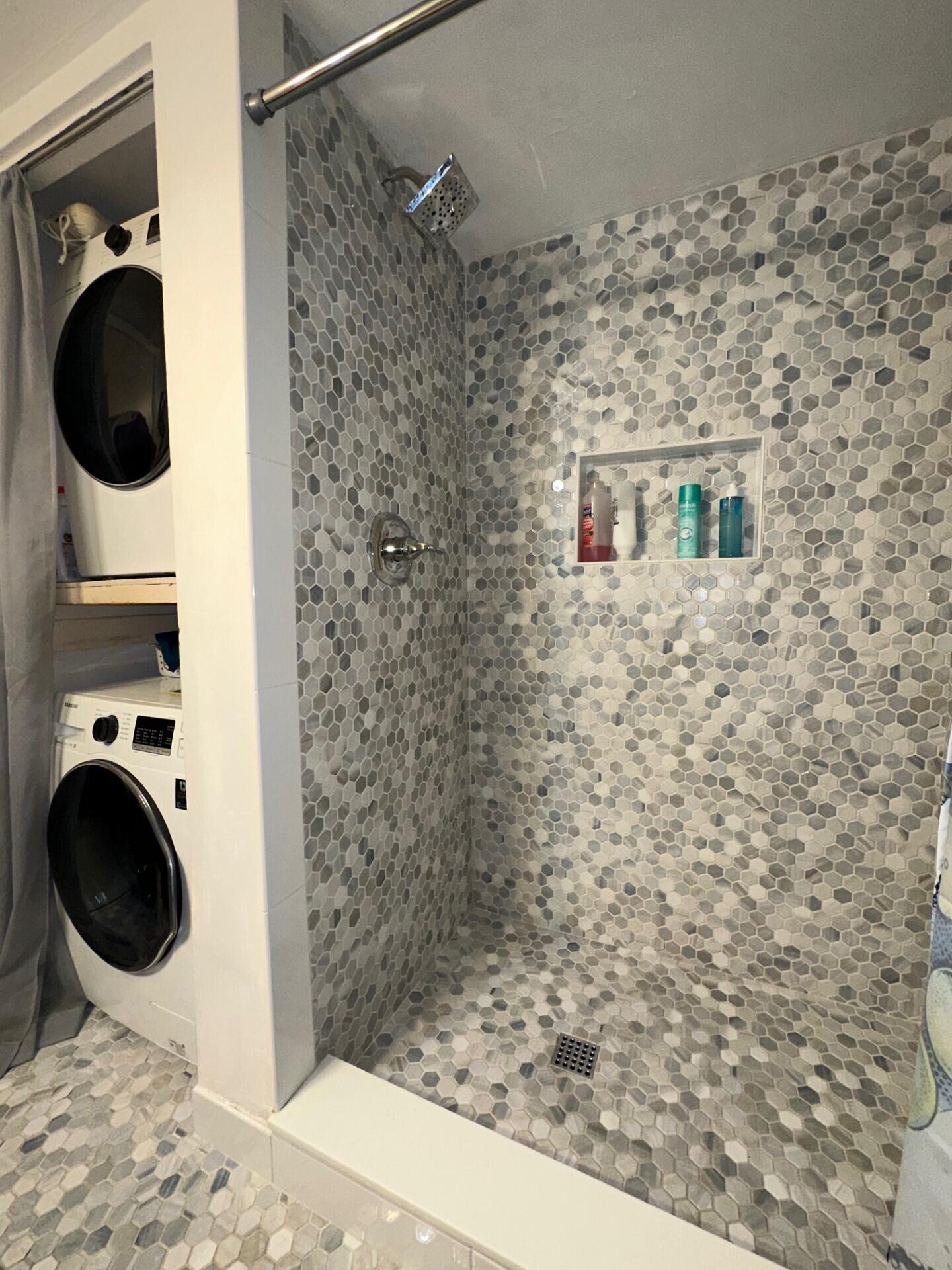 6193 Rock Island Road, Unit 402 Tamarac, FL 33319 - Photo 11 of 21 Bathroom