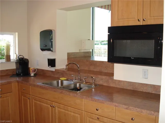 $299,000 | 7725 Jewel Lane, Unit 202, Naples, FL 34109