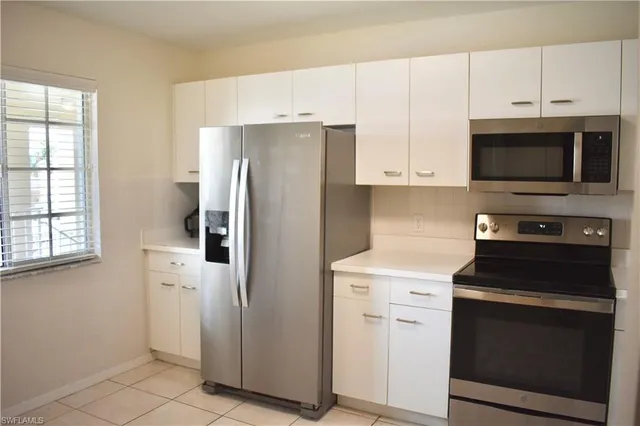 $299,000 | 7725 Jewel Lane, Unit 202, Naples, FL 34109