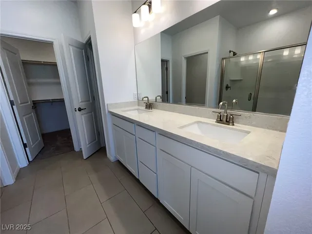 $2,116 | 230 Wewatta Avenue, Henderson, NV 89011