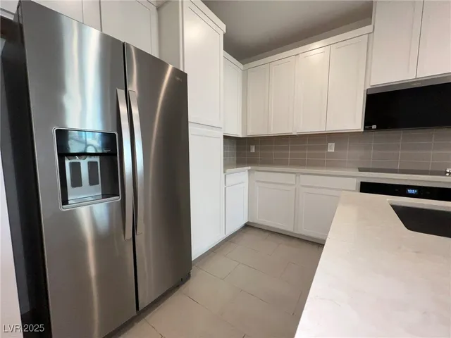 $2,116 | 230 Wewatta Avenue, Henderson, NV 89011