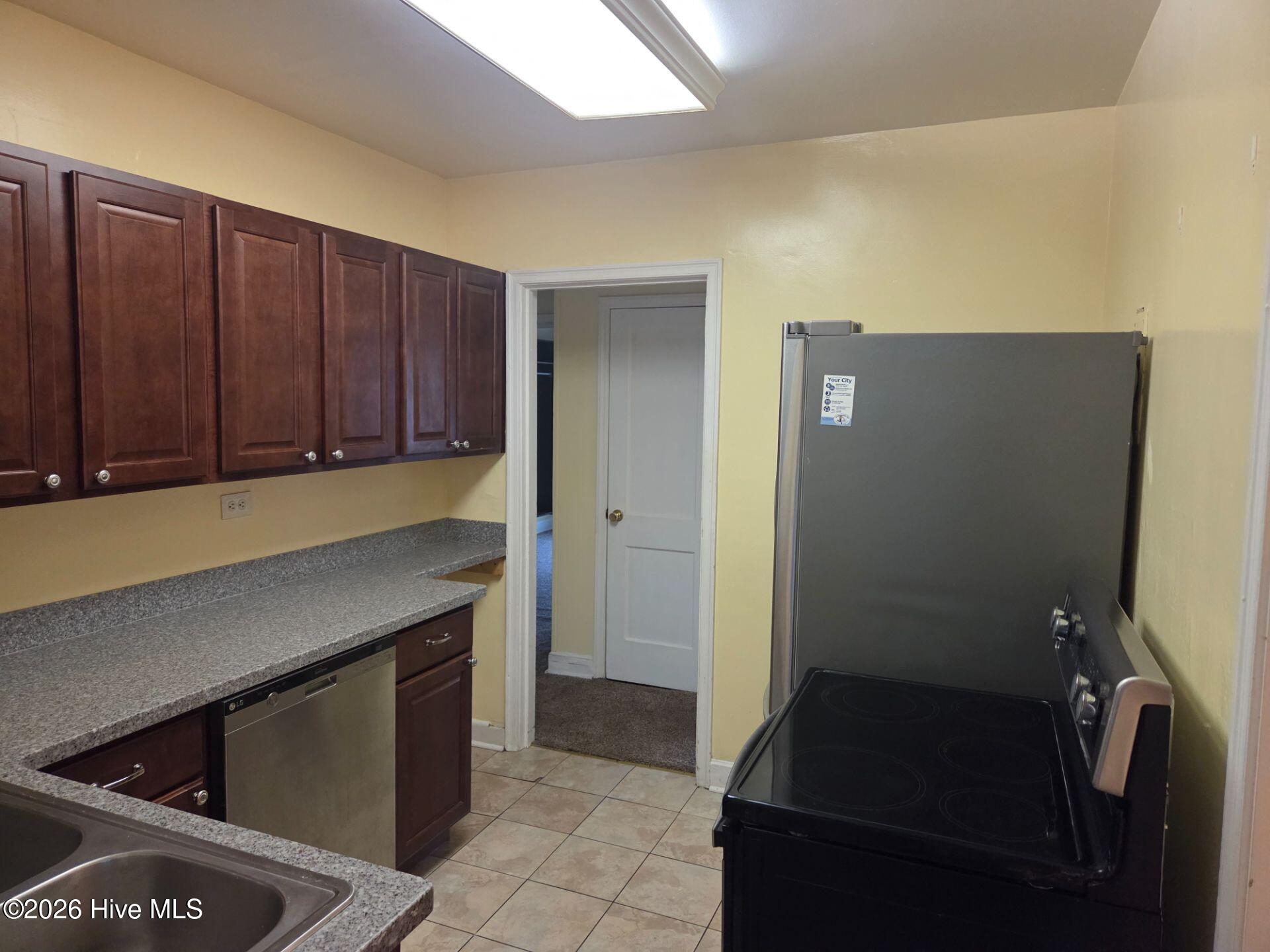 98 Stratford Road Jacksonville, NC 28540 - Photo 11 of 20 stratford 16