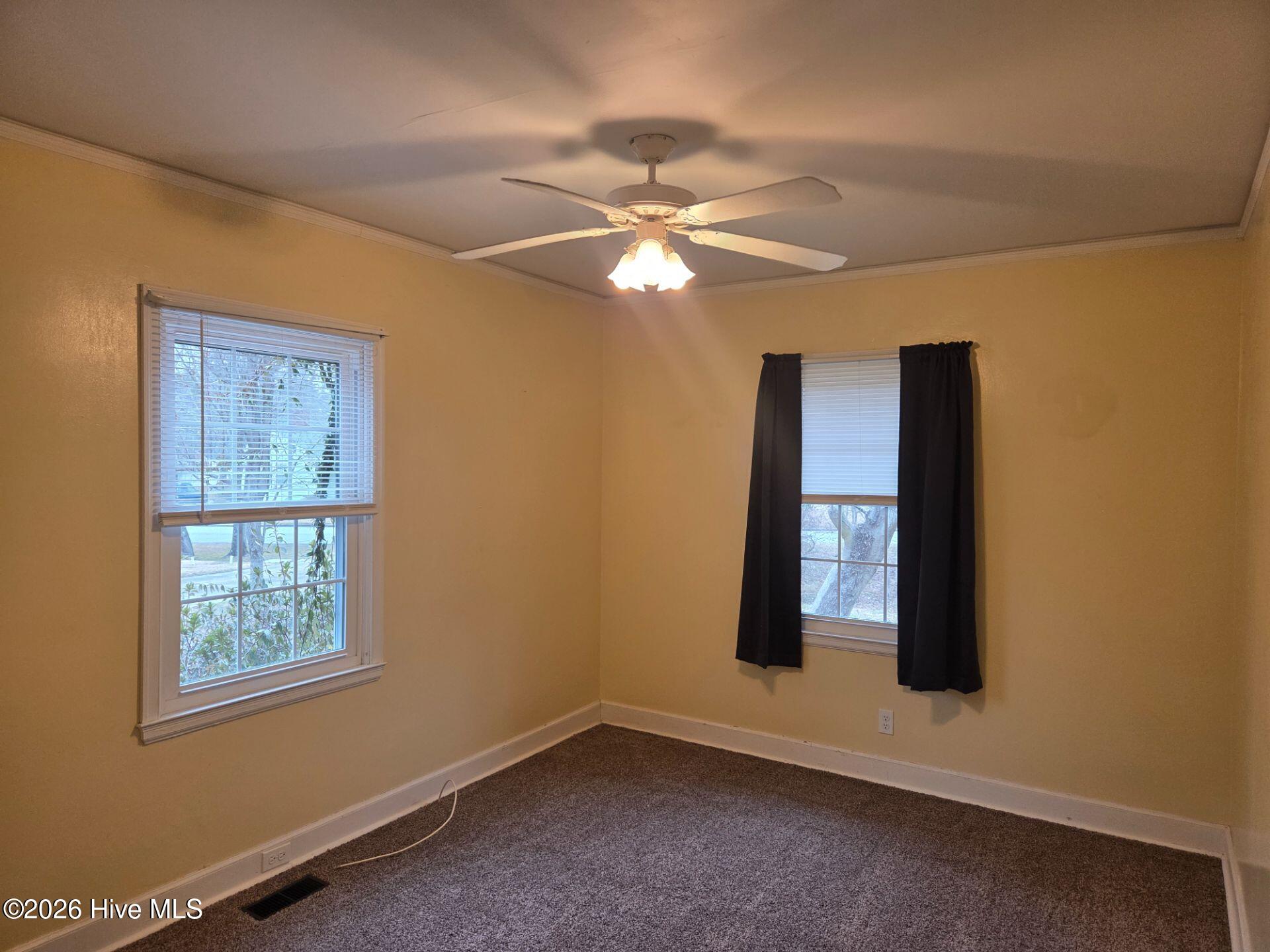 98 Stratford Road Jacksonville, NC 28540 - Photo 5 of 20 stratford 25