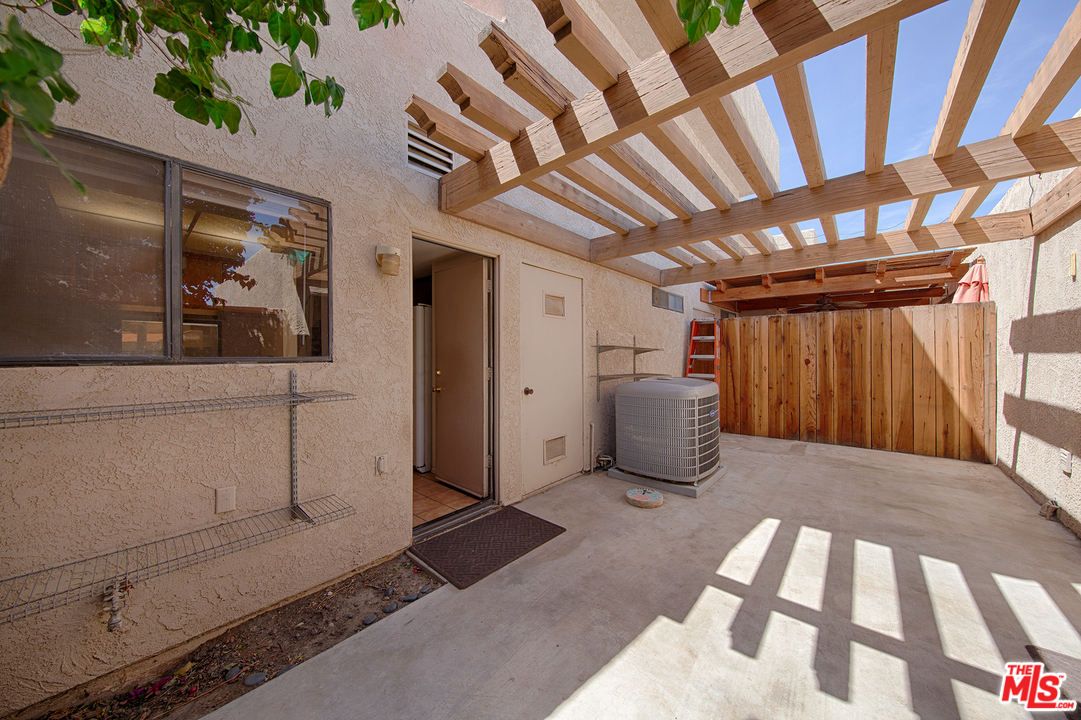 69593 Heather Way Rancho Mirage, CA 92270 - Photo 7 of 21 Gallery Image 7