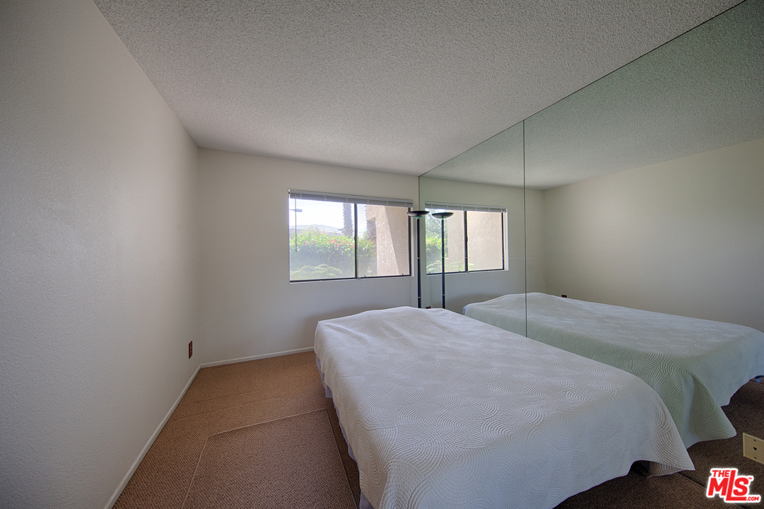 69593 Heather Way Rancho Mirage, CA 92270 - Photo 9 of 21 Gallery Image 9