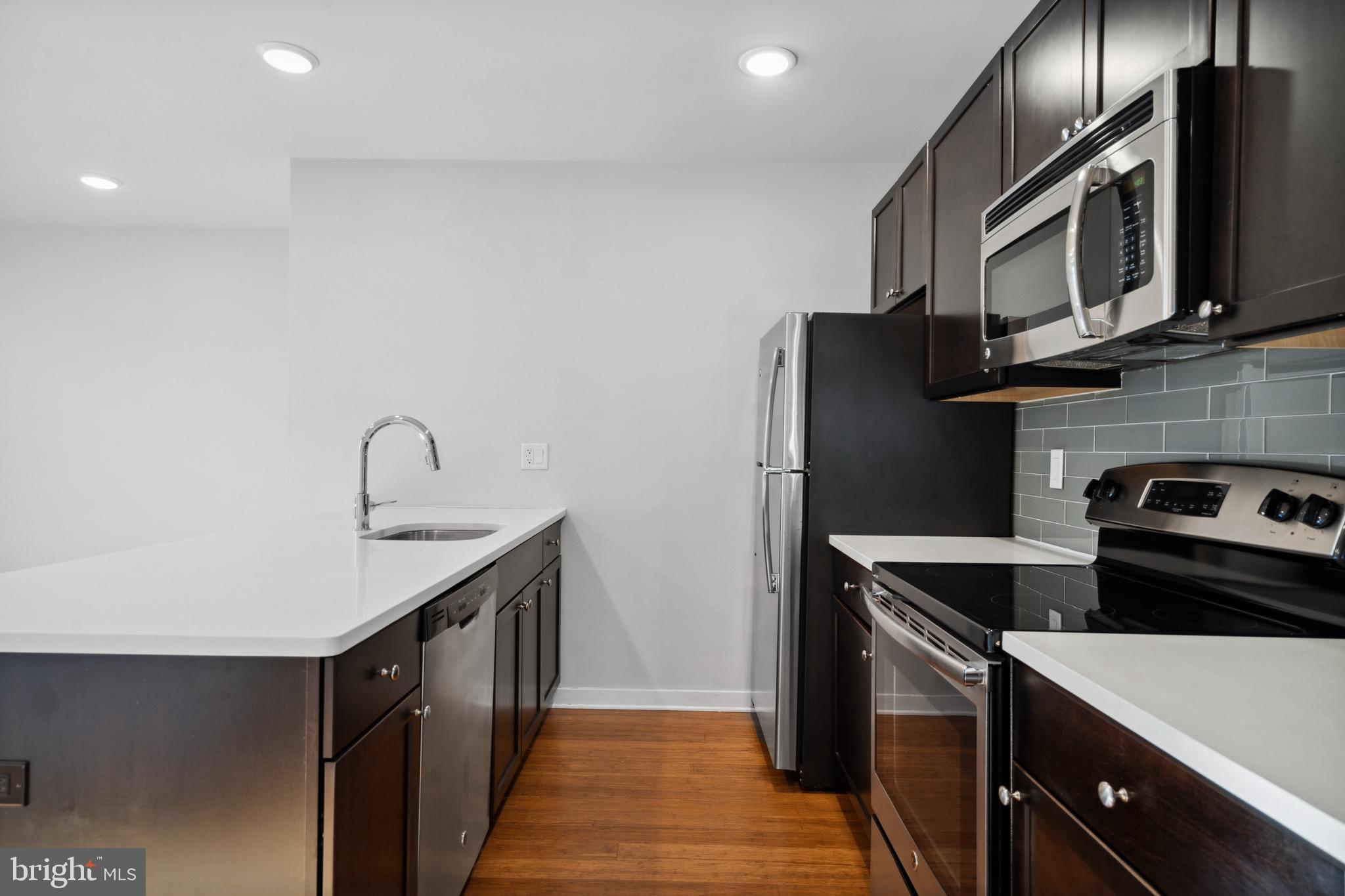 1608 Ridge Avenue, Unit 102 Philadelphia, PA 19130 - Photo 11 of 23