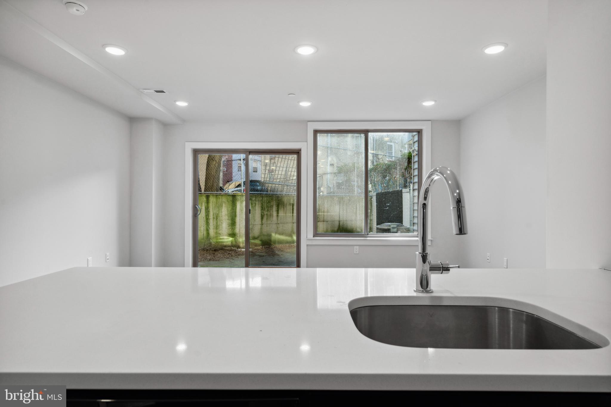 1608 Ridge Avenue, Unit 102 Philadelphia, PA 19130 - Photo 13 of 23