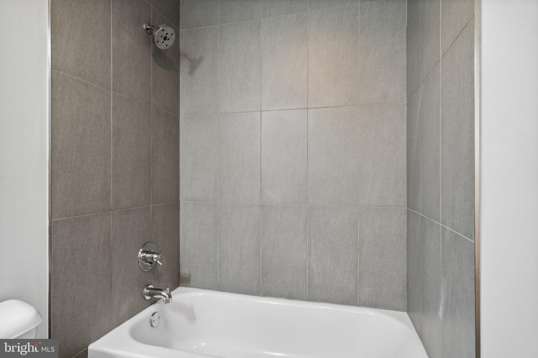 1608 Ridge Avenue, Unit 102 Philadelphia, PA 19130 - Photo 18 of 23