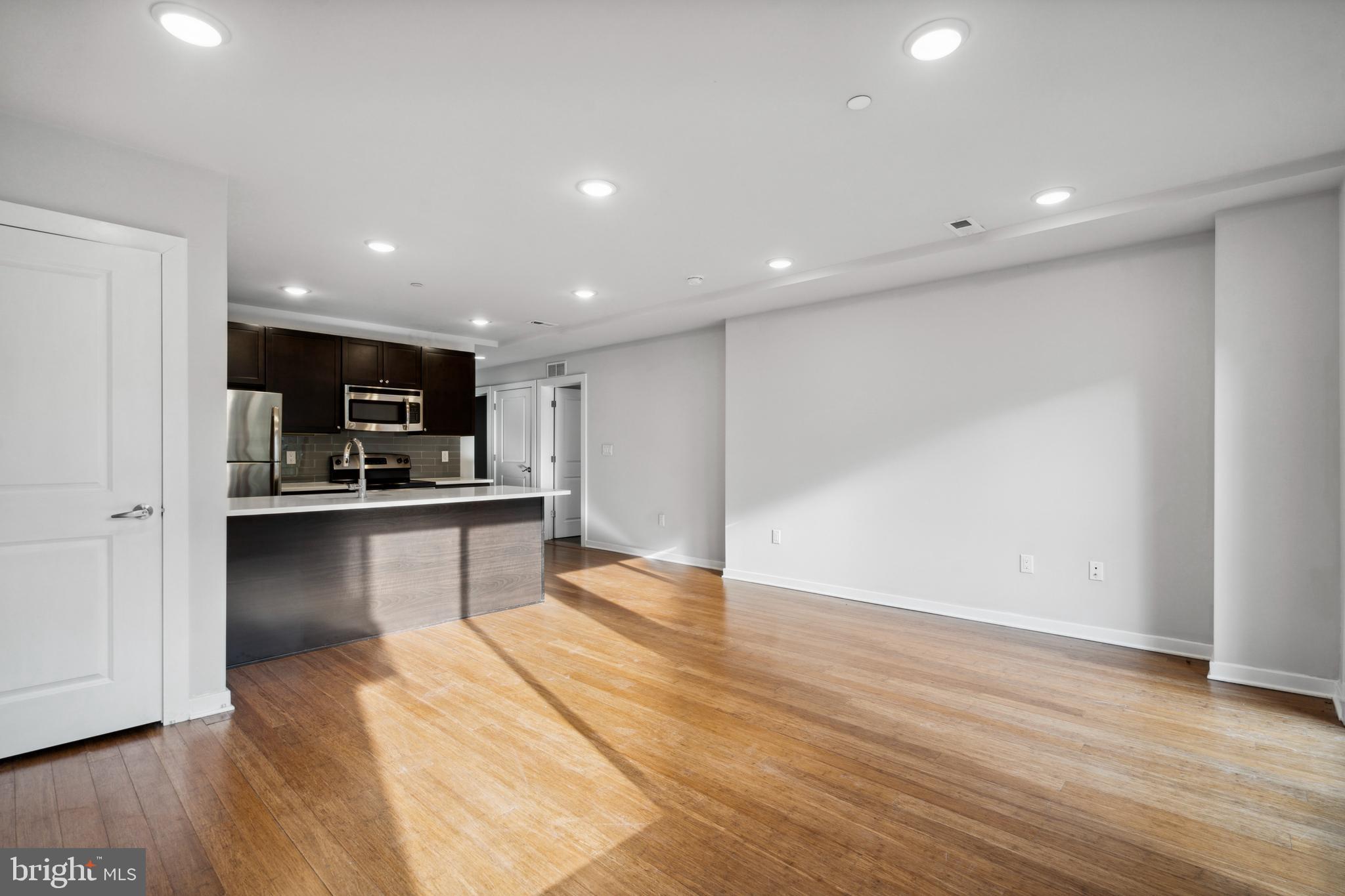 1608 Ridge Avenue, Unit 102 Philadelphia, PA 19130 - Photo 7 of 23