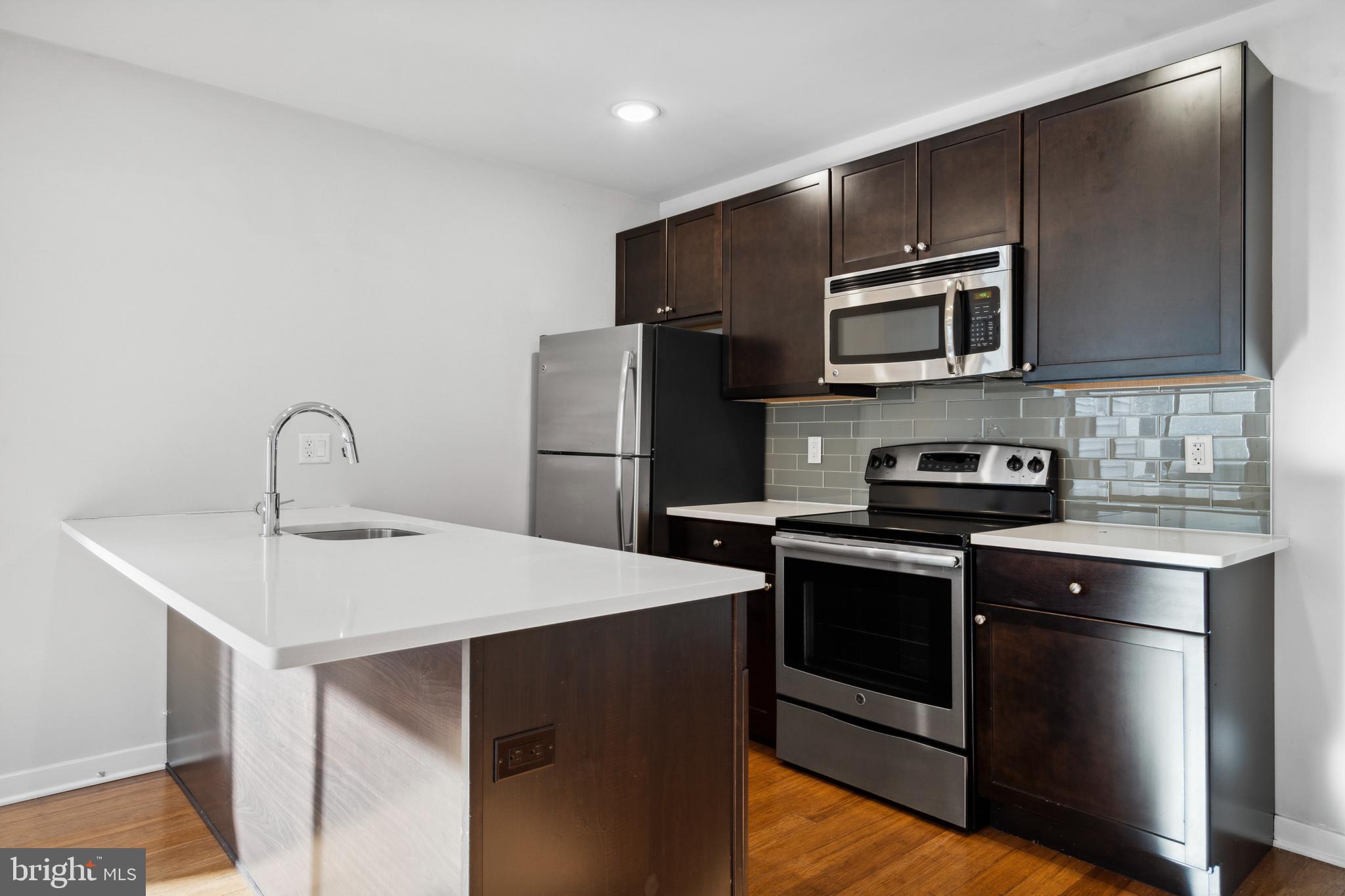 1608 Ridge Avenue, Unit 102 Philadelphia, PA 19130 - Photo 9 of 23