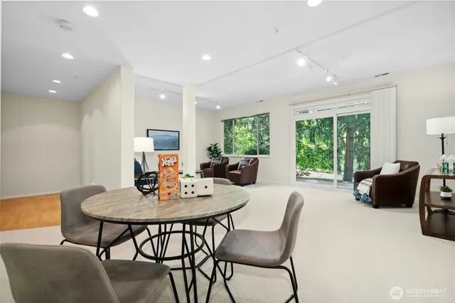 $898,888 | 2840 139th Avenue Southeast, Unit 9, Bellevue, WA 98005