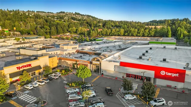 $898,888 | 2840 139th Avenue Southeast, Unit 9, Bellevue, WA 98005