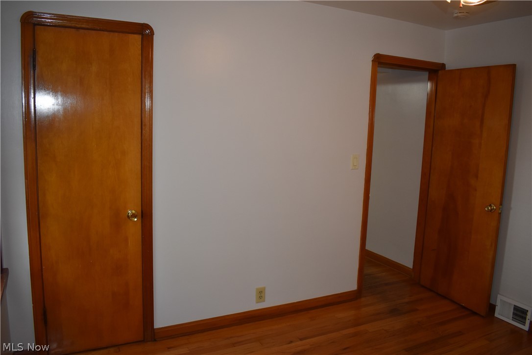4117 Valley Road Cleveland, OH 44109 - Photo 14 of 32