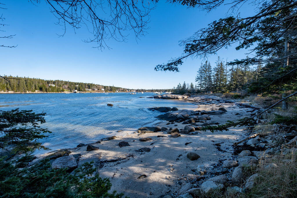77 Fifield Point Road Stonington, ME 04681 - Photo 5 of 57 77FifieldPt-4
