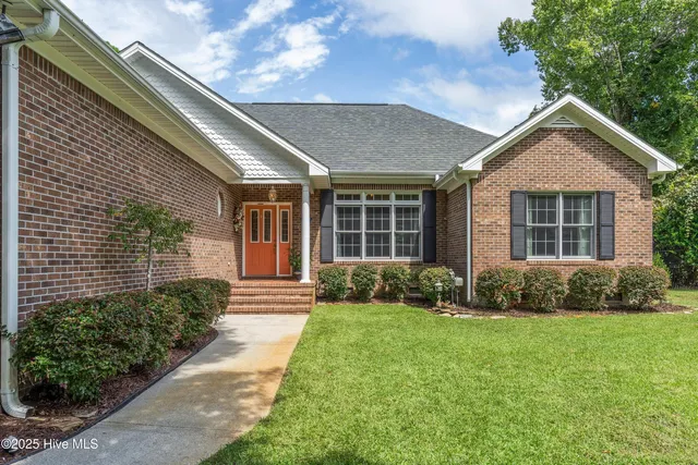 $579,000 | 1020 Cordgrass Road, Hampstead, NC 28443