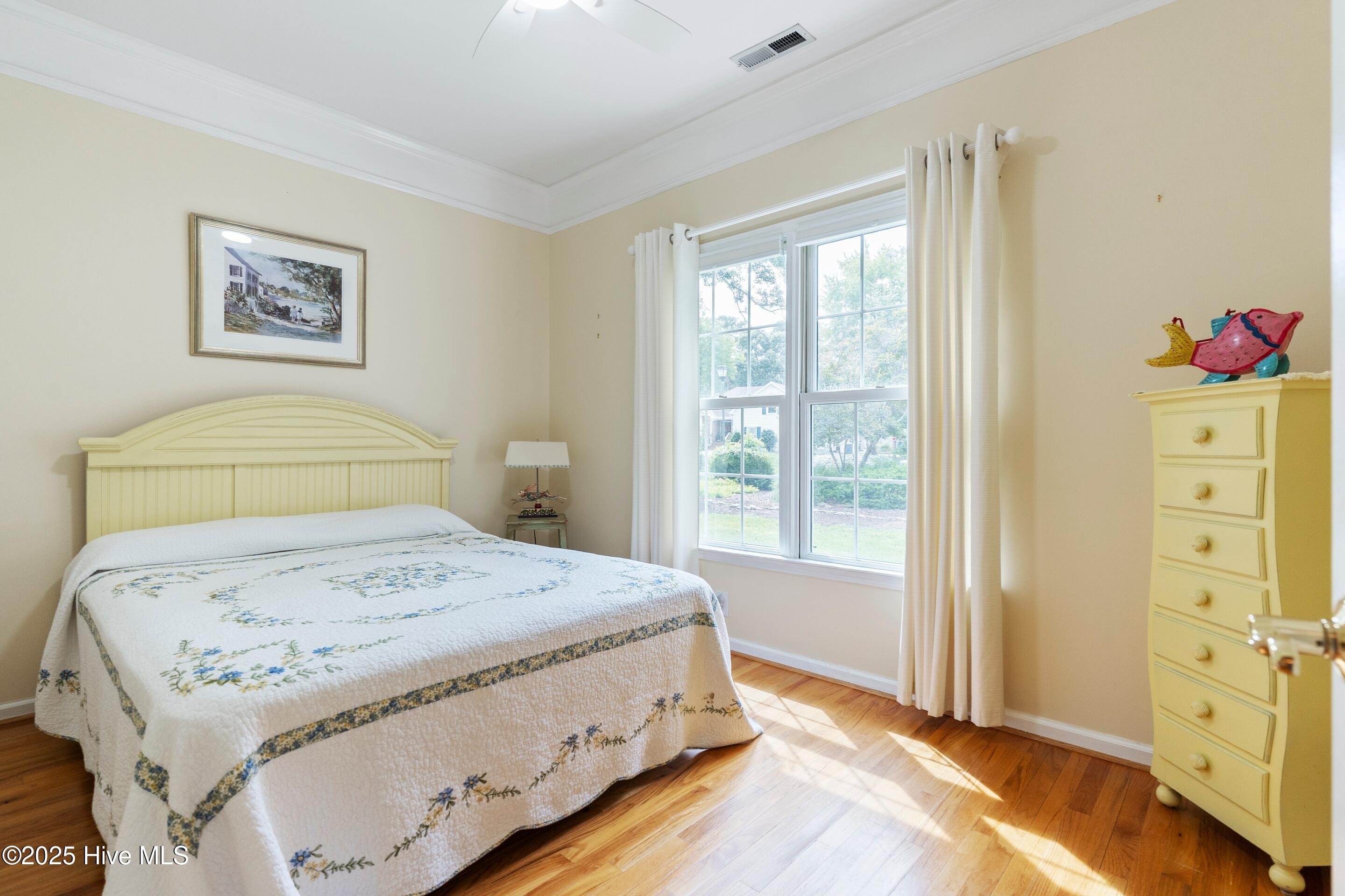 1020 Cordgrass Road Hampstead, NC 28443 - Photo 33 of 65 Guest bedroom