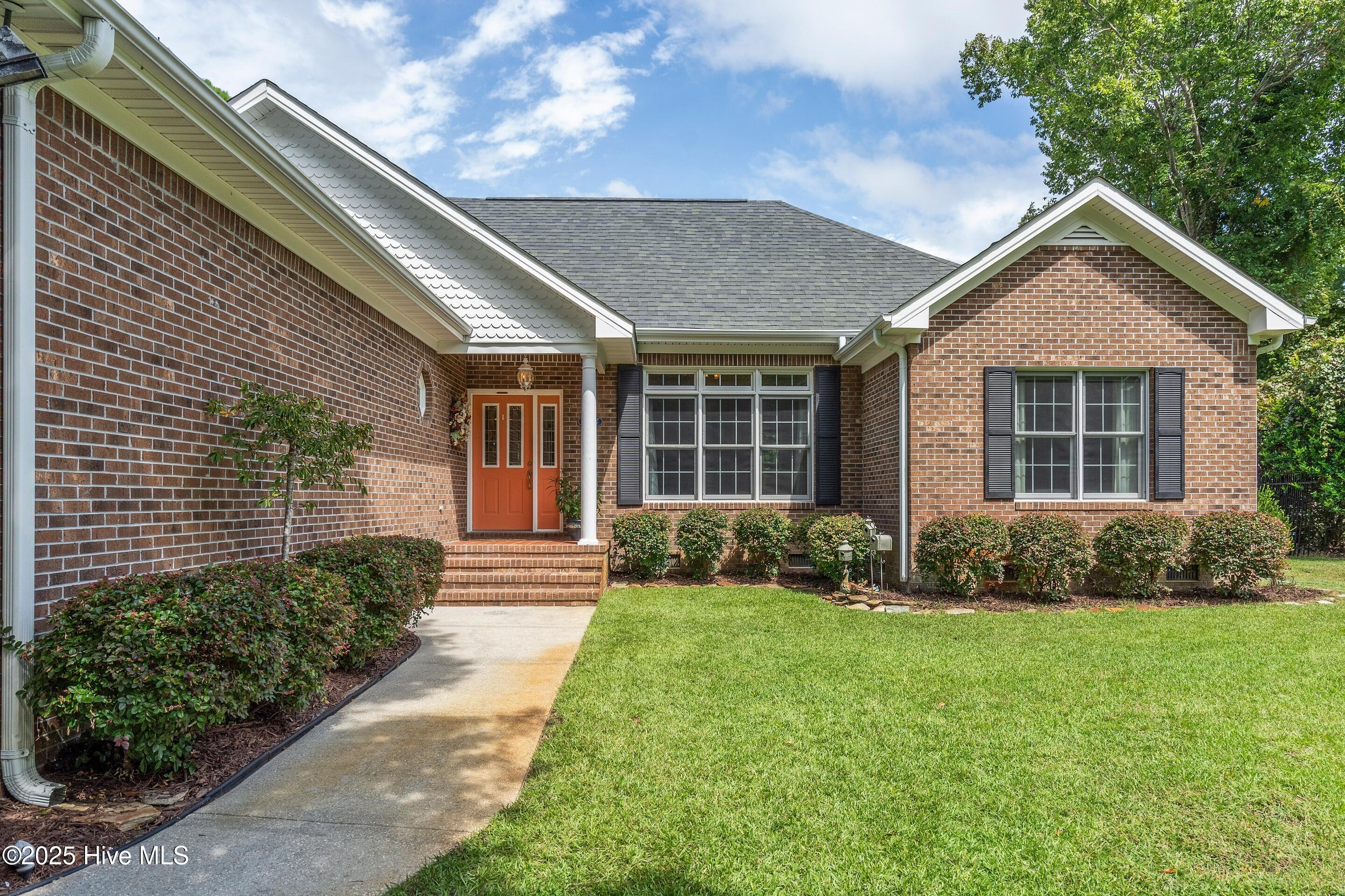 1020 Cordgrass Road Hampstead, NC 28443 - Photo 5 of 65 1020 Cordgrass Road Hampstead, NC