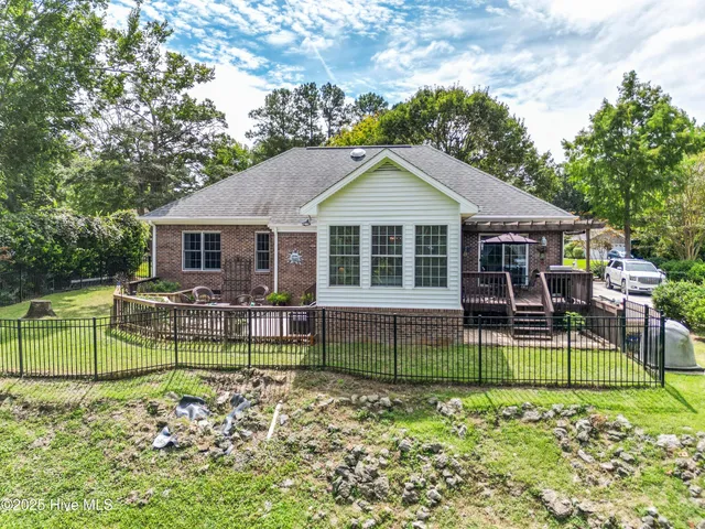 $579,000 | 1020 Cordgrass Road, Hampstead, NC 28443