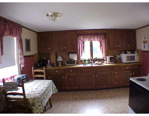 4 Volkmar Road Worcester, MA 01606 - Photo 3 of 8 Gallery Image 3