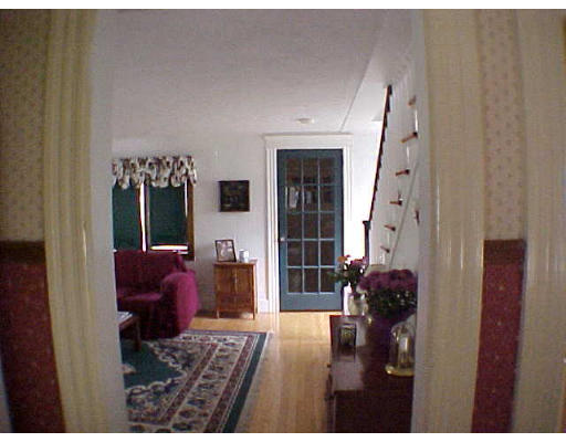 4 Volkmar Road Worcester, MA 01606 - Photo 5 of 8 Gallery Image 5