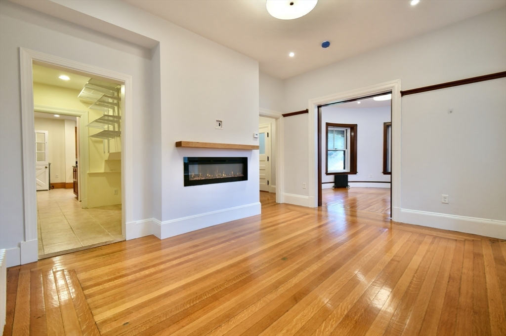 141 Beacon Street Boston, MA 02136 - Photo 32 of 40