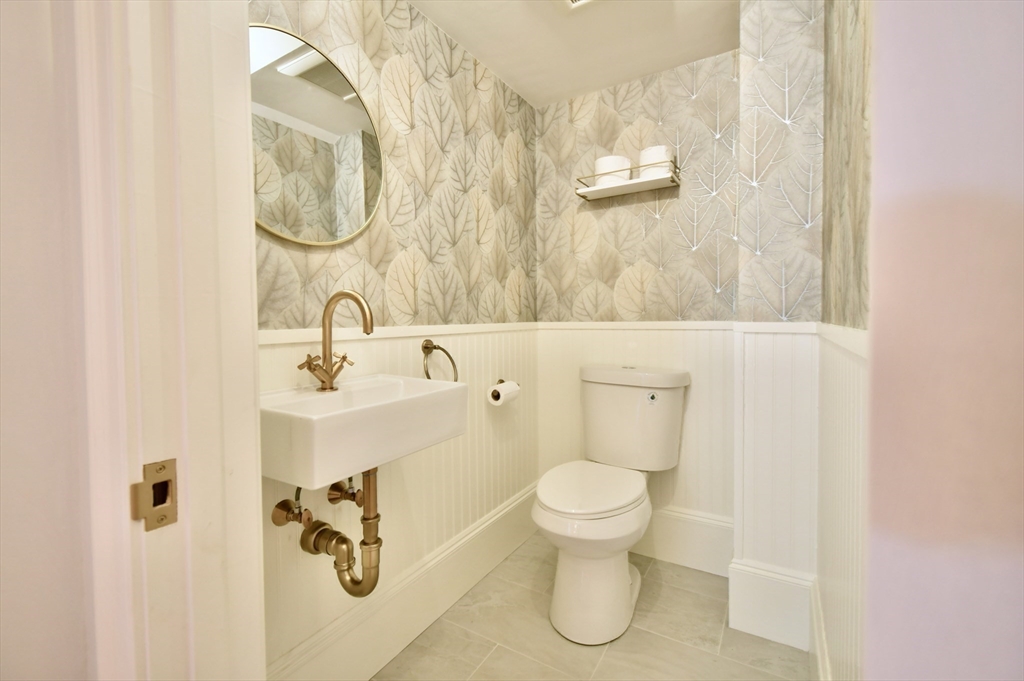 141 Beacon Street Boston, MA 02136 - Photo 34 of 40