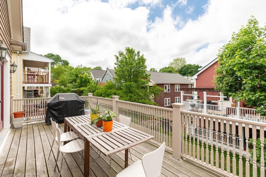 9 Moulton Road, Unit 9 Arlington, MA 02476 - Photo 6 of 14 Gallery Image 6