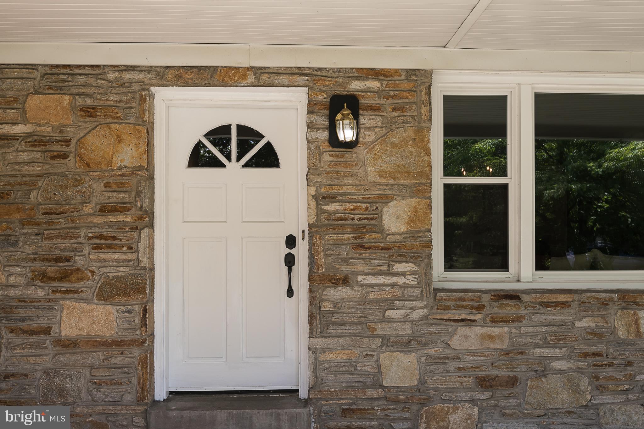 1906 Altavue Road Baltimore, MD 21228 - Photo 3 of 29 Exterior (Front)