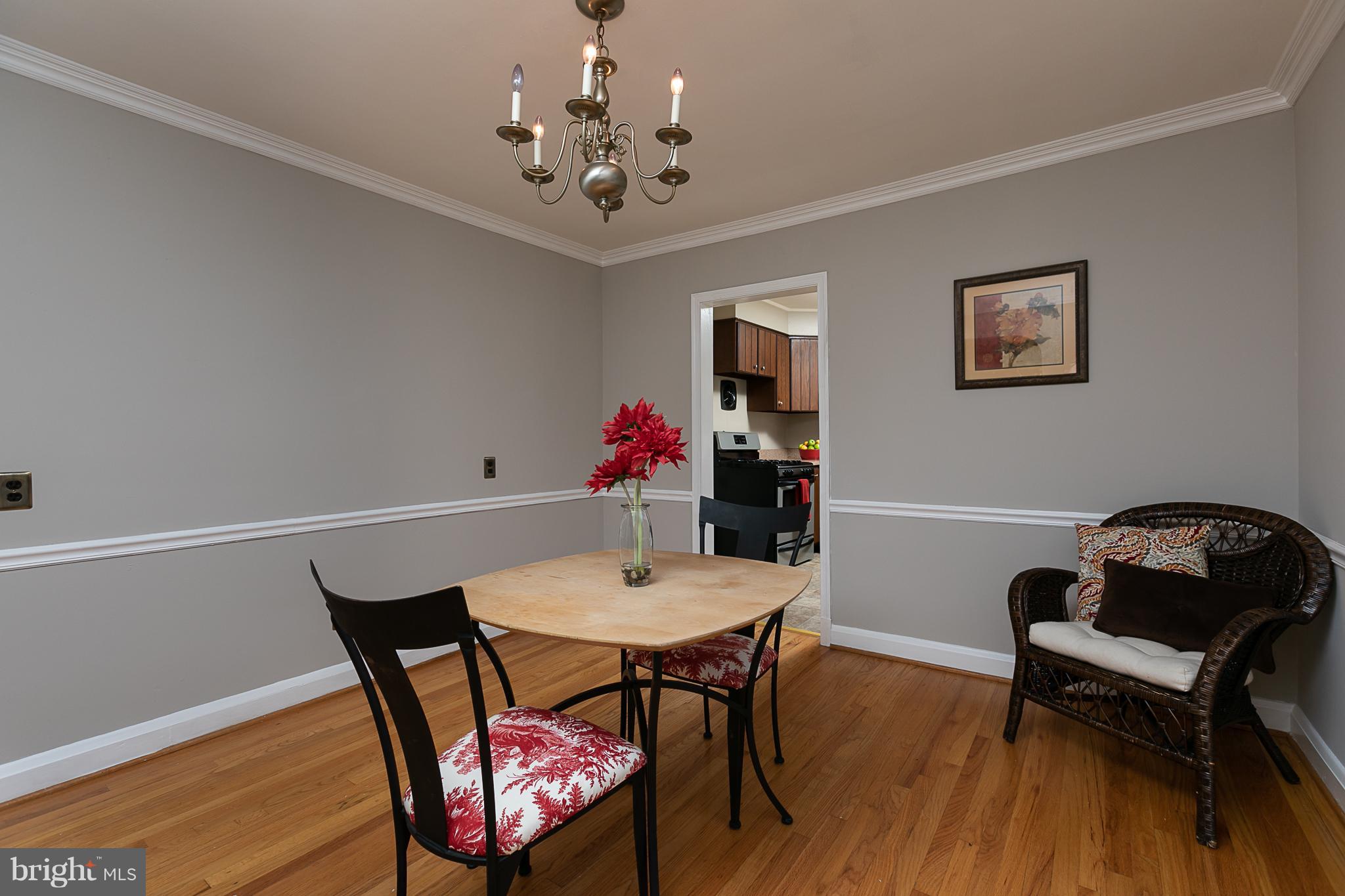 1906 Altavue Road Baltimore, MD 21228 - Photo 8 of 29 Dining Room