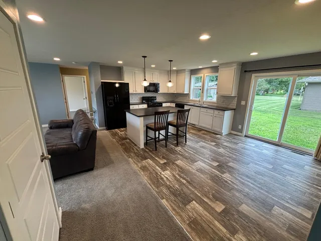 $284,000 | 675 Brooks Street South, Eden Valley, MN 55329