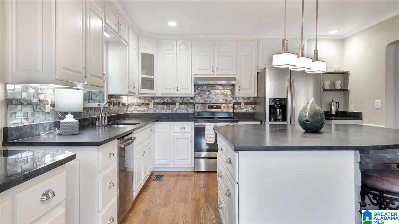 8188 Cedar Mountain Road Pinson, AL 35126 - Photo 11 of 50