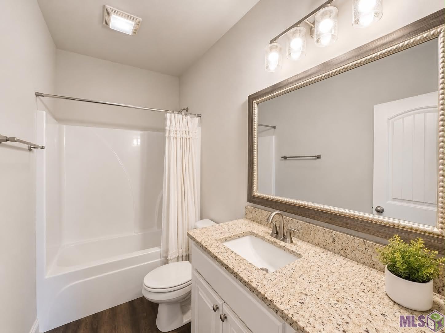 9017 Lockhart Road Denham Springs, LA 70726 - Photo 6 of 10