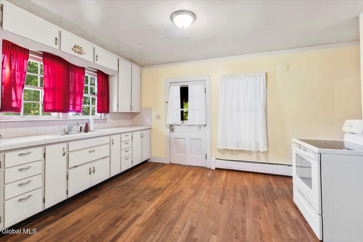 107 King Road Schuylerville, NY 12871 - Photo 14 of 25 17-IMG_0931