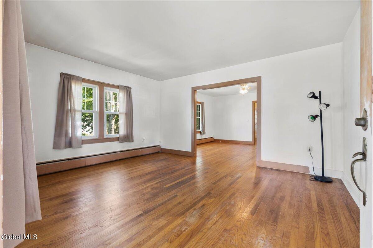 107 King Road Schuylerville, NY 12871 - Photo 8 of 25 12-IMG_0882