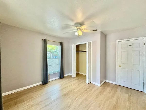 $2,000 | 3511 Bishop Eddie Newkirk Way, Tampa, FL 33605