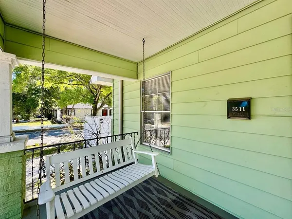 $2,000 | 3511 Bishop Eddie Newkirk Way, Tampa, FL 33605