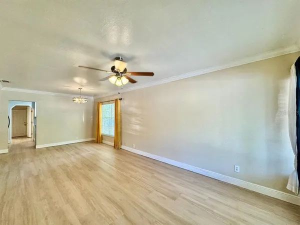 $2,000 | 3511 Bishop Eddie Newkirk Way, Tampa, FL 33605