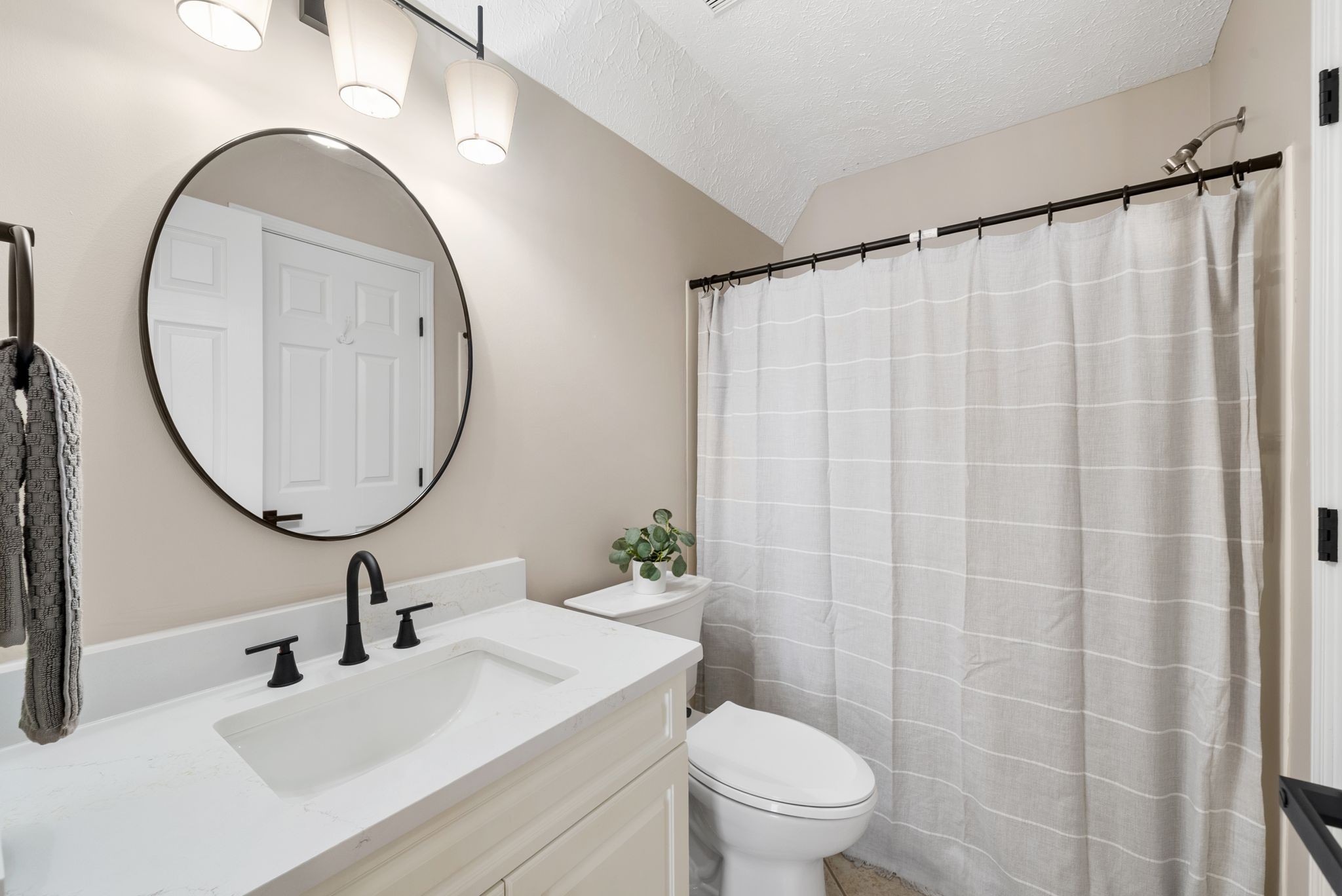 3391 Dodson Chapel Road, Unit 16 Hermitage, TN 37076 - Photo 19 of 31