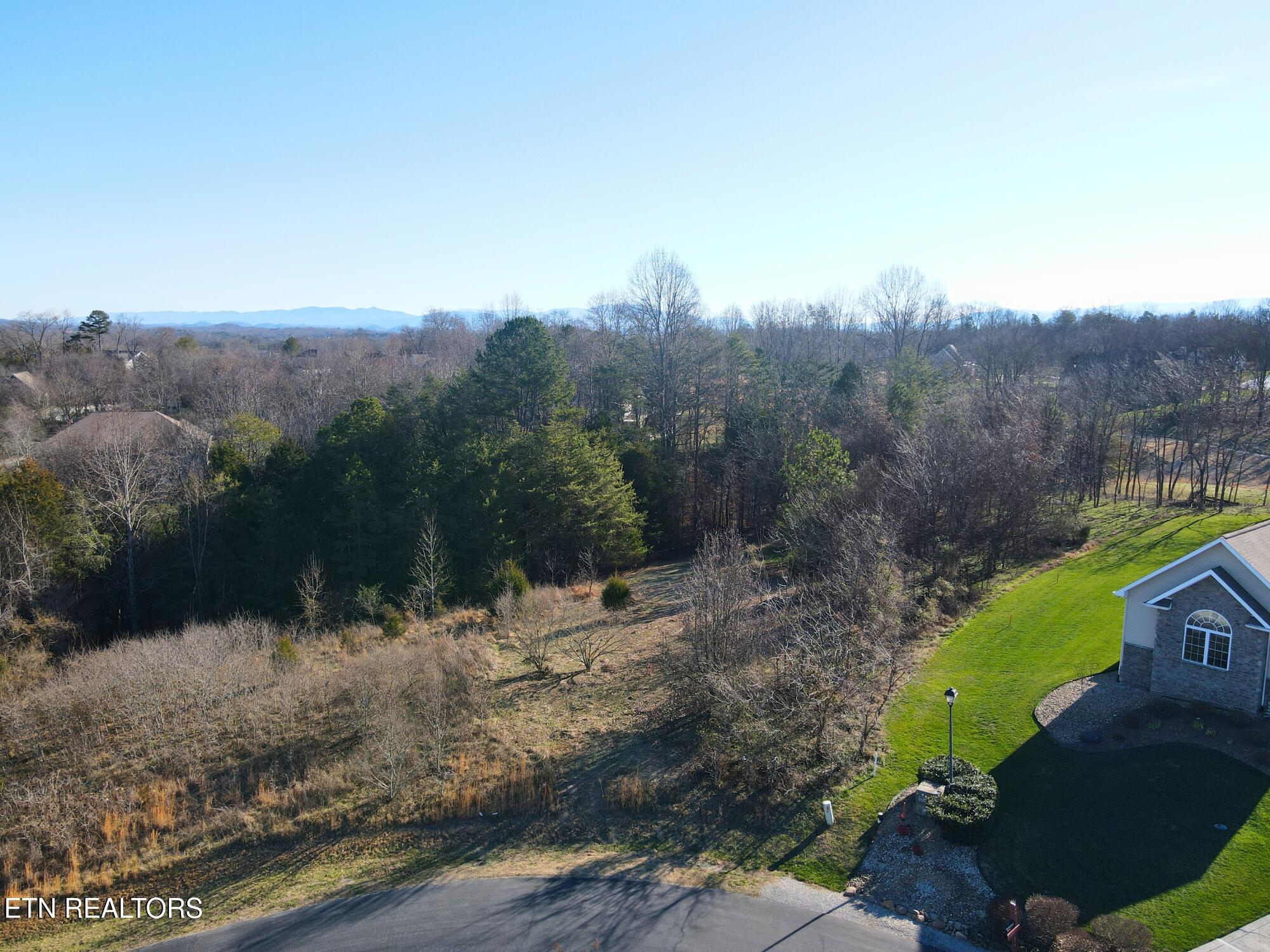 280 Walelu Trail Vonore, TN 37885 - Photo 5 of 15 1
