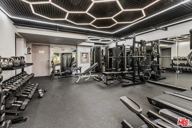 $759,000 | 8162 Manitoba Street, Unit 209, Playa del Rey, CA 90293