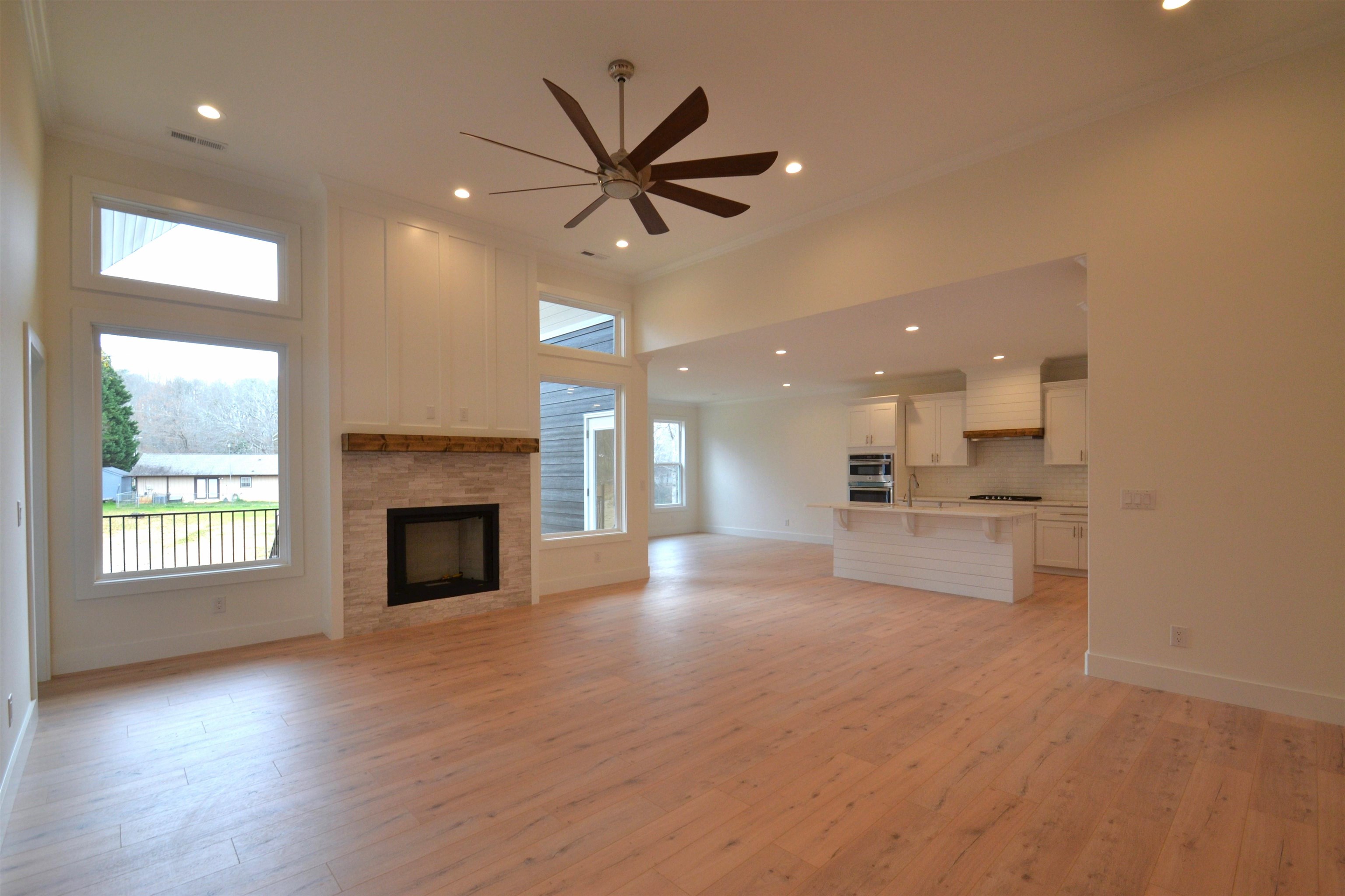 386 Copper Creek Circle Inman, SC 29349 - Photo 3 of 25