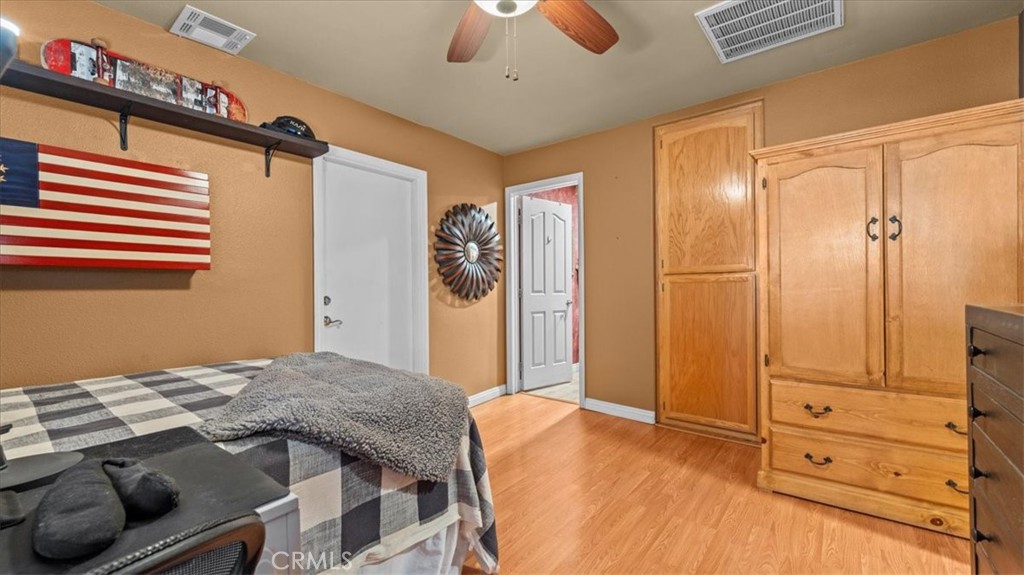 12920 Choco Road Apple Valley, CA 92308 - Photo 23 of 39 Opposite angle of separate-entry bedroom