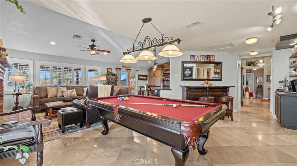 12920 Choco Road Apple Valley, CA 92308 - Photo 8 of 39 Opposite angle of bonus space