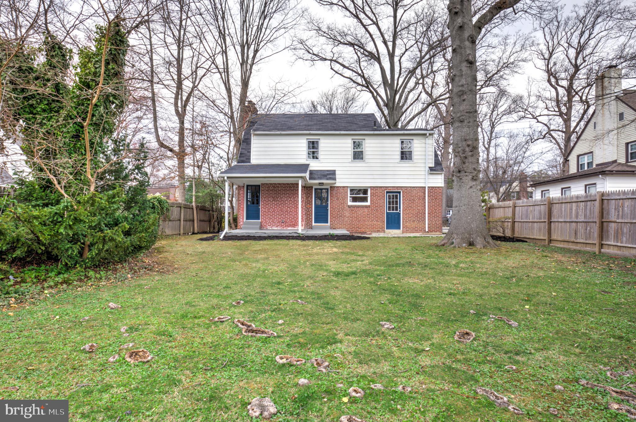 2316 Franklin Avenue Secane, PA 19018 - Photo 28 of 30 a front view of a house with a garden