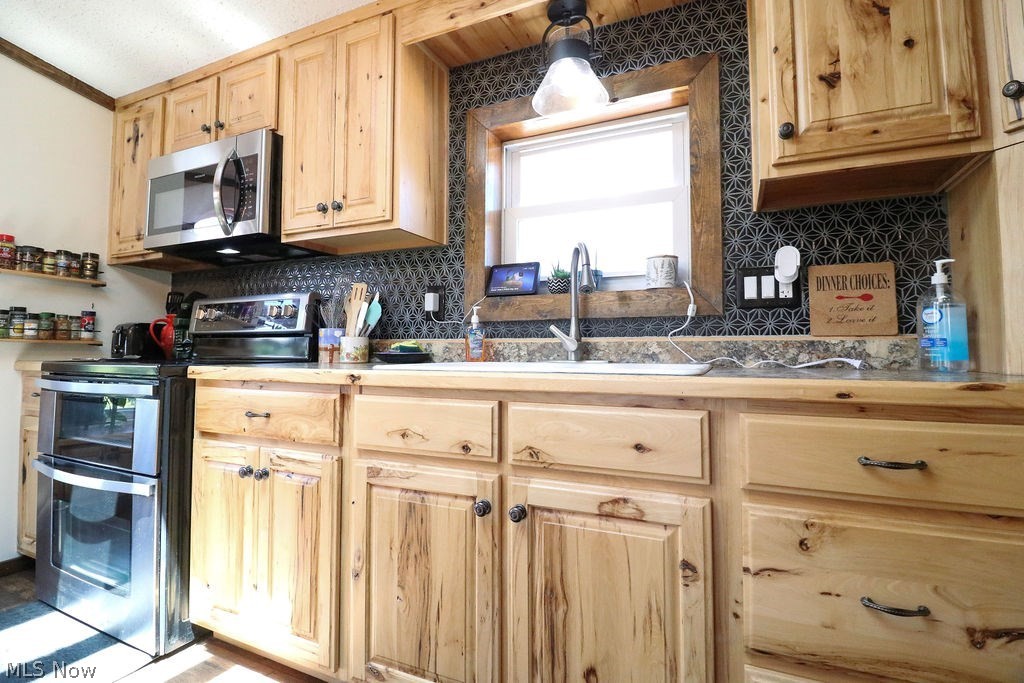 150 Fire Fly Lane Moundsville, WV 26041 - Photo 11 of 49