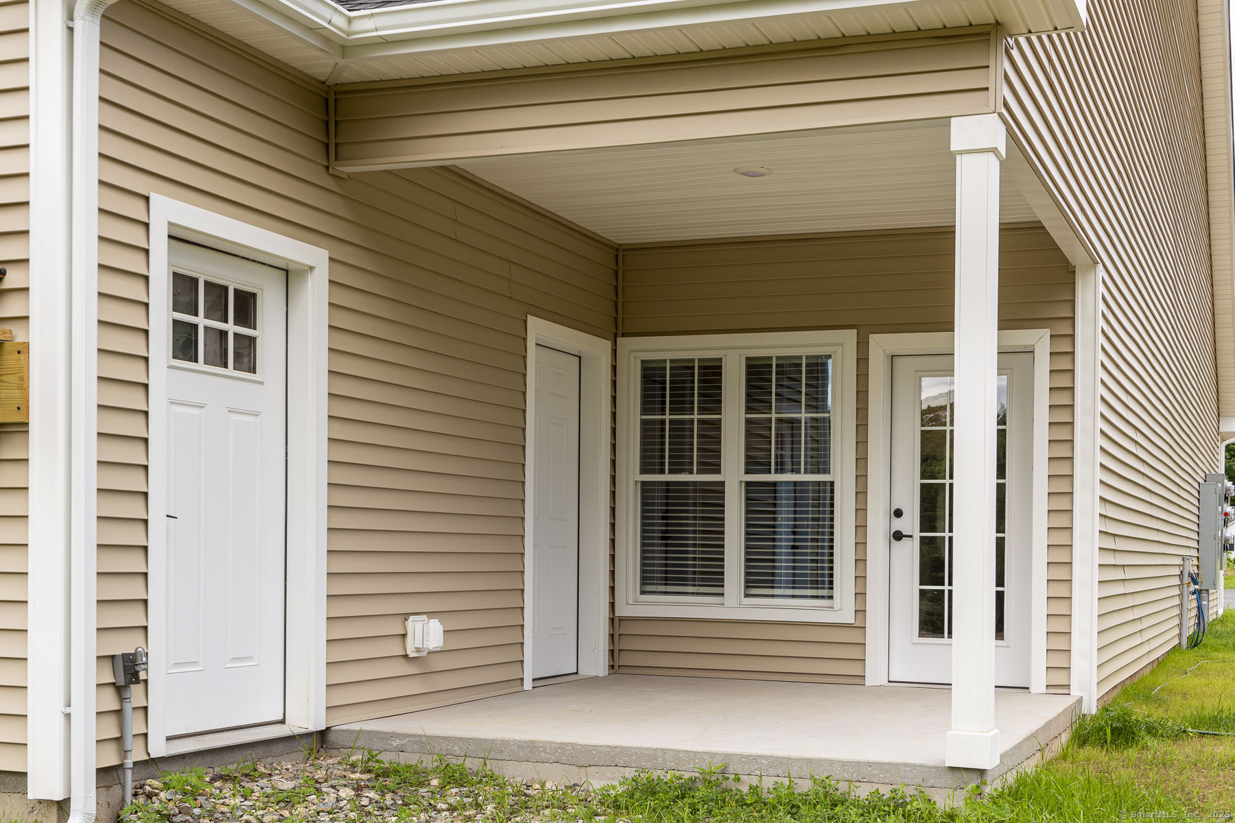 7 Loomis Road, Unit C Bolton, CT 06043 - Photo 25 of 26 a view of front door
