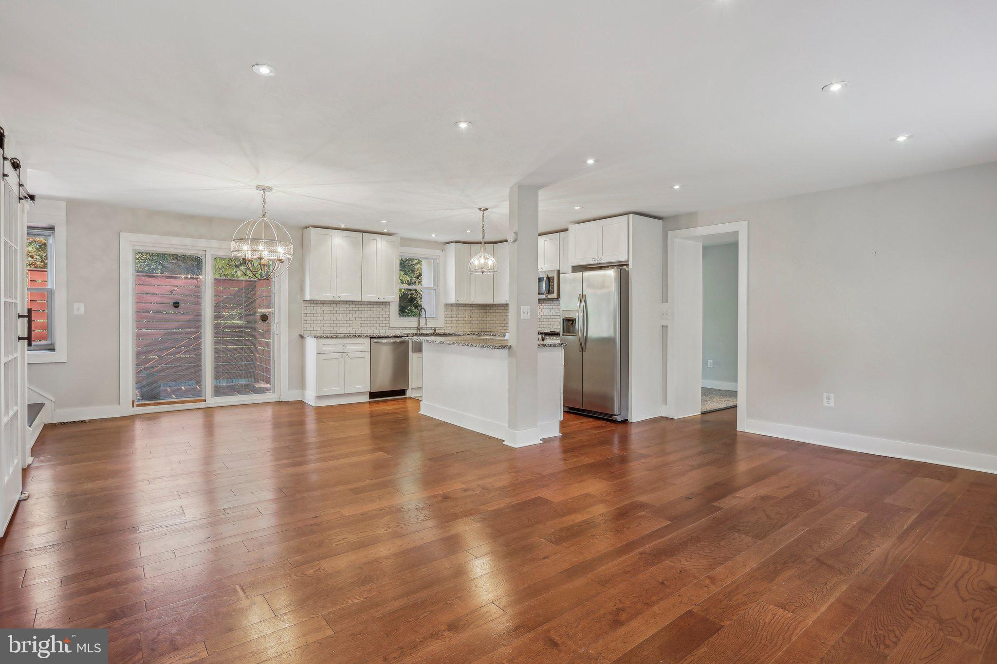 115 North Rolling Road Springfield, PA 19064 - Photo 4 of 43