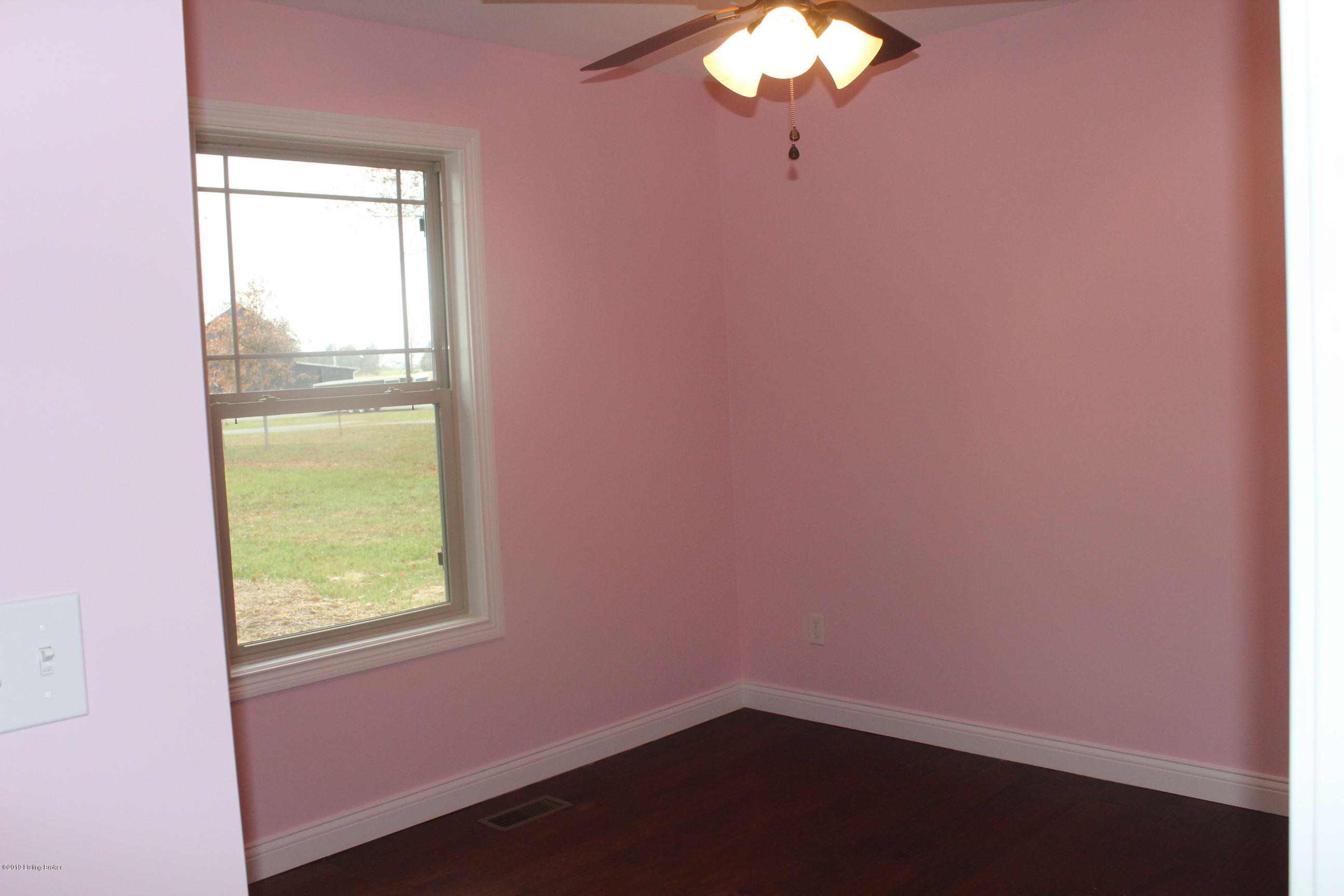 3574 Cane Run Road Springfield, KY 40069 - Photo 12 of 17 IMG_2482_1