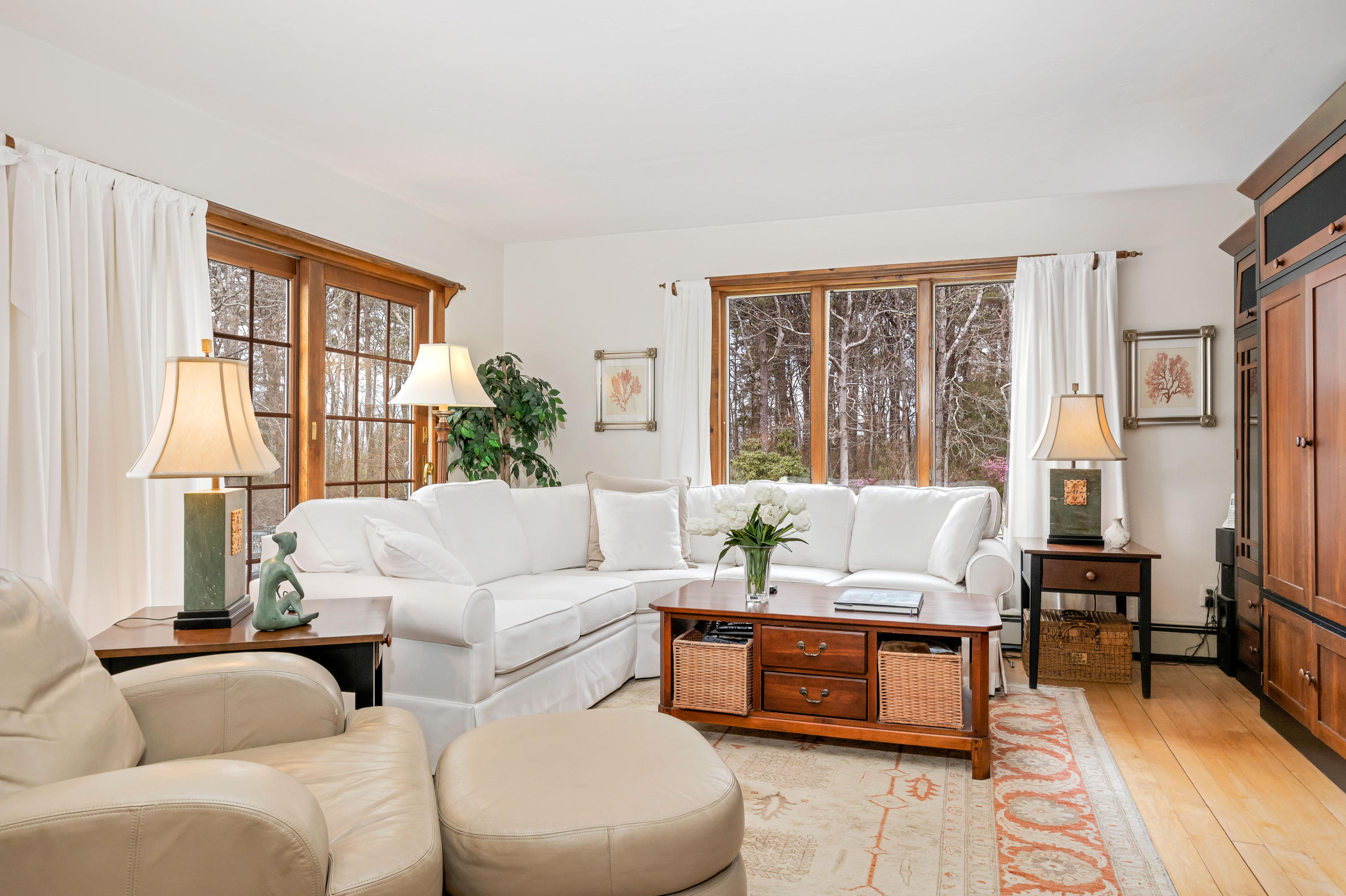258 New Boston Road Dennis, MA 02638 - Photo 6 of 38 258NewLR-6